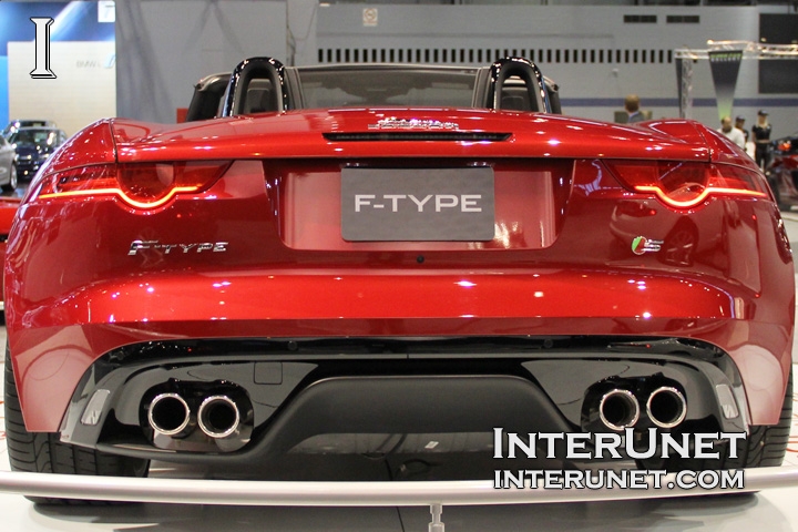 2016 Jaguar F-Type Convertible 2016-Jaguar-F-Type-Convertible-rear
