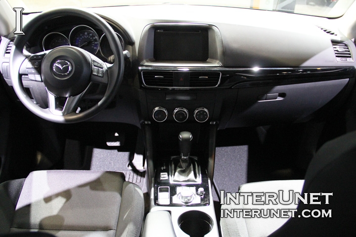 2016-Mazda-CX-5-interior