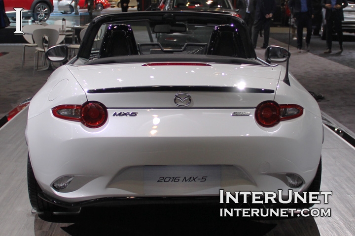 2016 Mazda MX-5 Miata 2016-Mazda-MX-5-Miata-rear