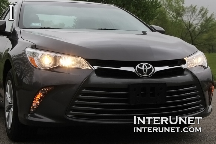 2016 Toyota Camry 2016-Toyota-Camry-front-lights