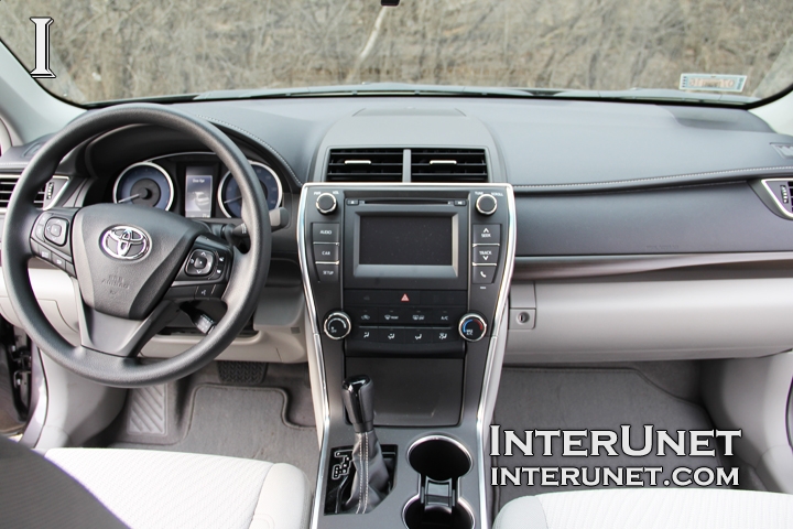 2016 Toyota Camry LE interior 2016-Toyota-Camry-LE-interior