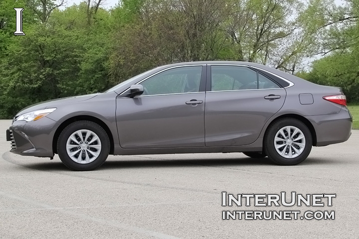 2016 Toyota Camry 2016-Toyota-Camry-driver-side