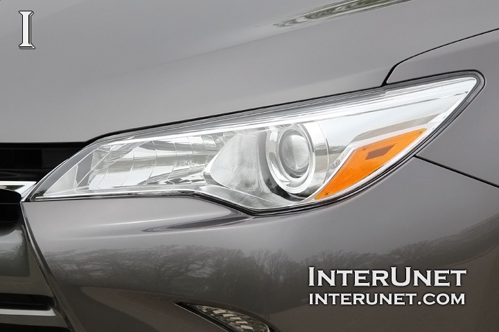 2016 Toyota Camry 2016-Toyota-Camry-left-front-light