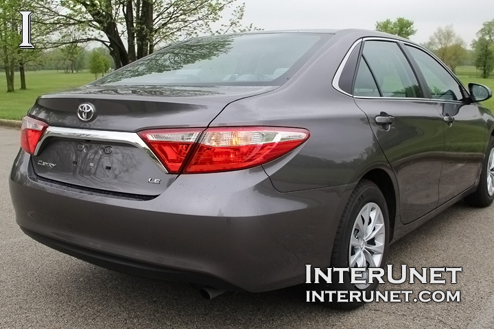 2016 Toyota Camry 2016-Toyota-Camry-rear-right-fender-lights
