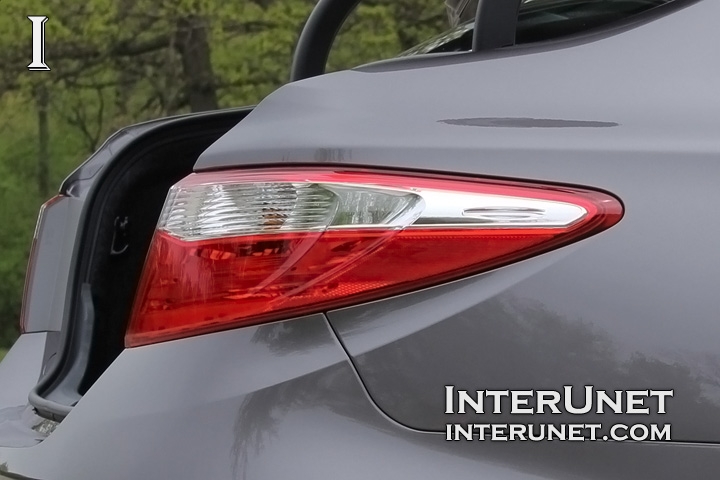 2016 Toyota Camry 2016-Toyota-Camry-taillights