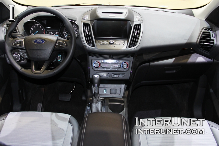 2017 Ford Escape 2017-Ford-Escape-interior