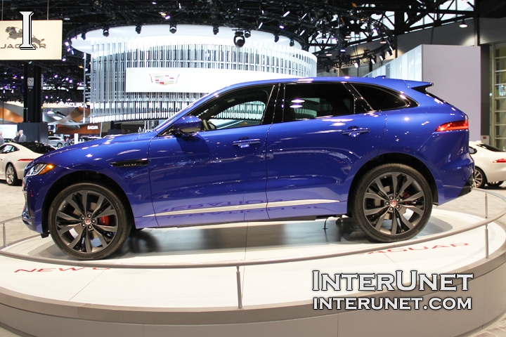 2017 Jaguar F-Pace 2017-Jaguar-F-Pace-side