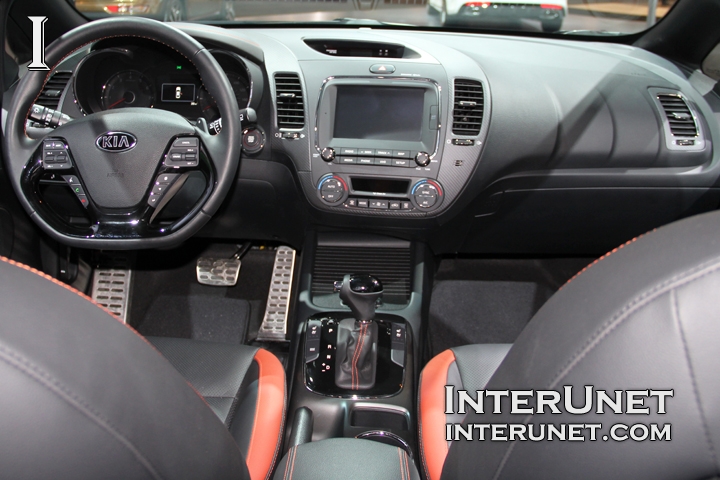 2017 Kia Forte5 SX T-GDI 2017-Kia-Forte5-SX-T-GDI-interior