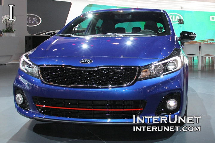 2017 Kia Forte5 SX T-GDI 2017-Kia-Forte5-SX-T-GDI-front