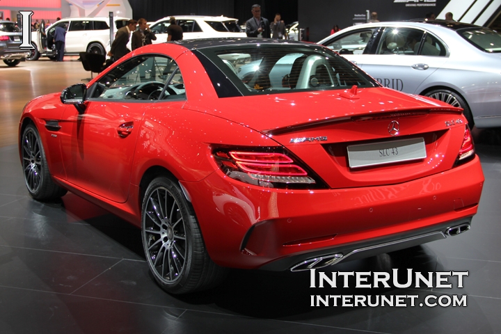 2017 Mercedes Benz SLC 43 AMG 2017-Mercedes-Benz-SLC-43-AMG-rear-side
