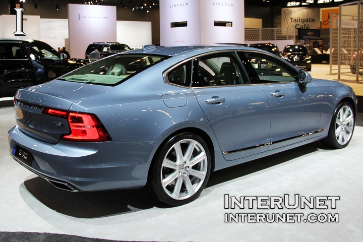 2017 Volvo S90 2017-Volvo-S90-rear