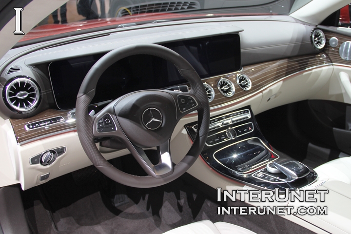 2018-Mercedes-Benz-E400-Coupe-steering-wheel