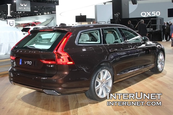 2018-Volvo-V90-T6-Wagon-rear