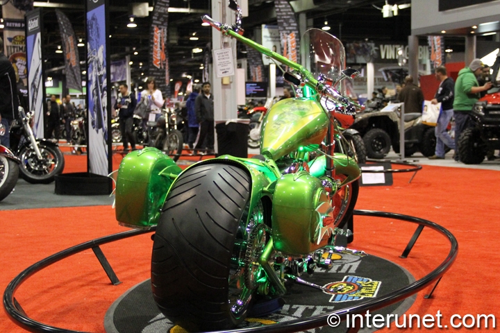 Cash in - 2007 Custom Shovelhead Cash-in-2007-Custom-Shovelhead-rear-view
