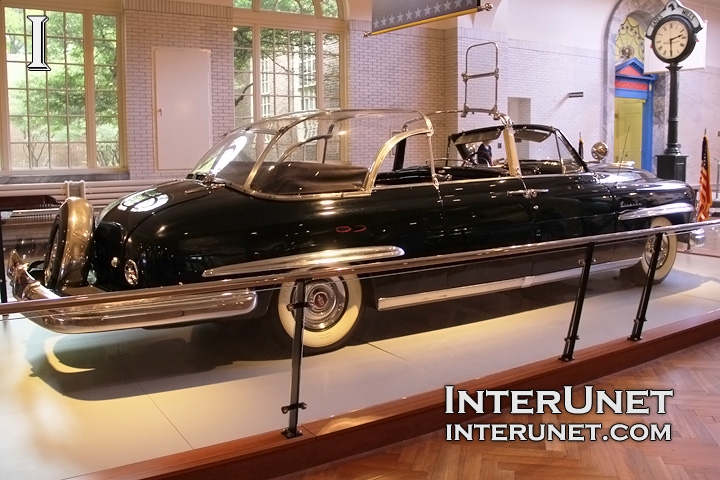 1950 Lincoln Bubbletop President-Dwight-D-Eisenhower-1950-Lincoln-Bubbletop