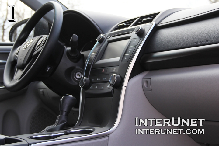Interior Design 2016-Toyota-Camry-interior-design