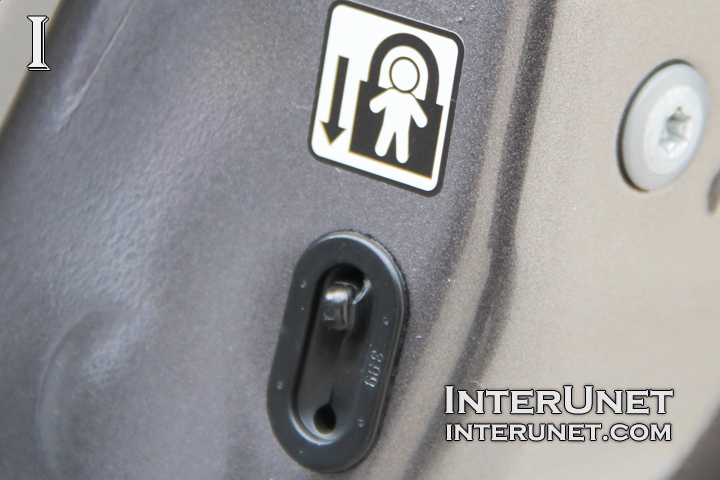 Child lock child-protector-lock-on-rear-door