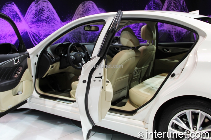 Infiniti Q50 Hybrid infiniti-Q50-hybrid-interior