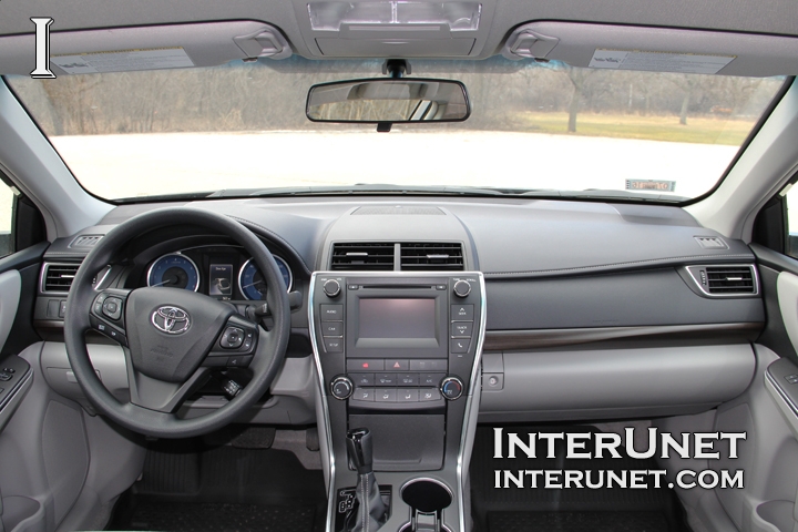 2016 Toyota Camry 2016-Toyota-Camry-interior