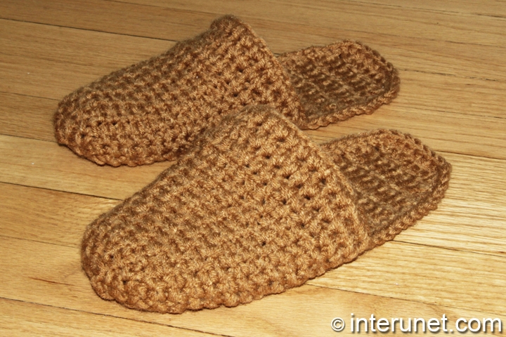 men’s slippers men’s-slippers-crochet-pattern