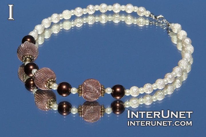 Necklace necklace-from-beads