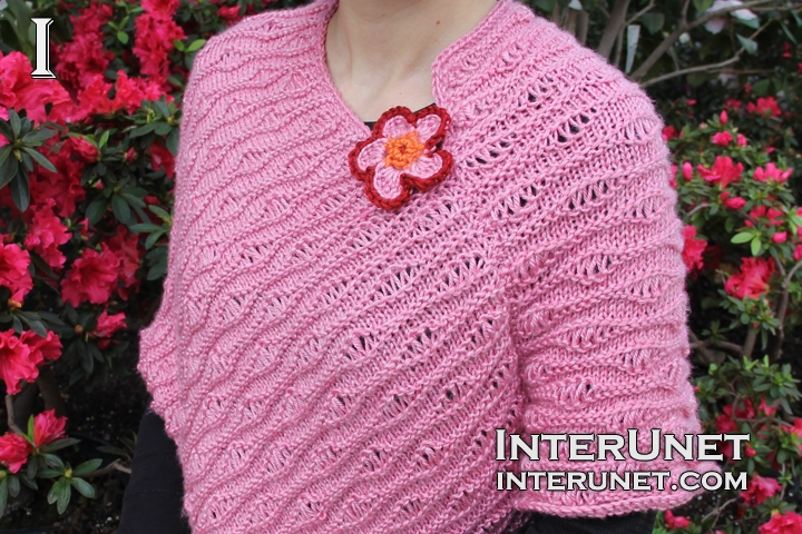 knit-pink-poncho