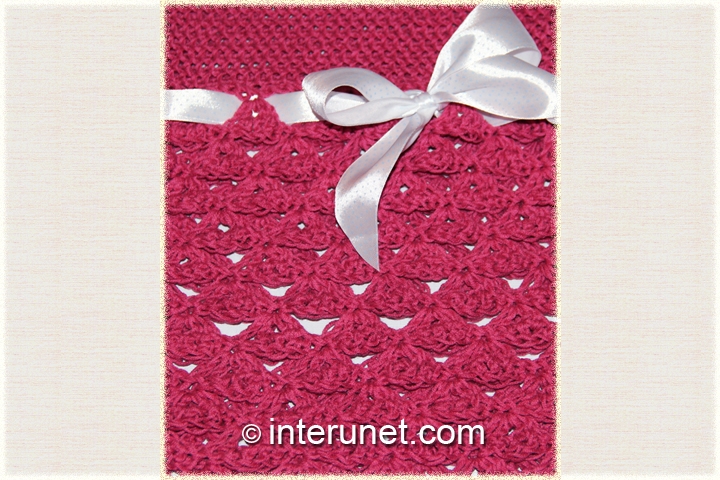 pink-shells-girls-dress-crochet-pattern