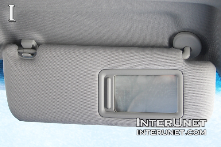 Sun Visor sun-visor-with-vanity-mirror