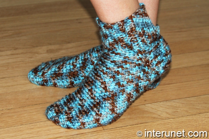 socks crochet pattern free-socks-crochet-pattern
