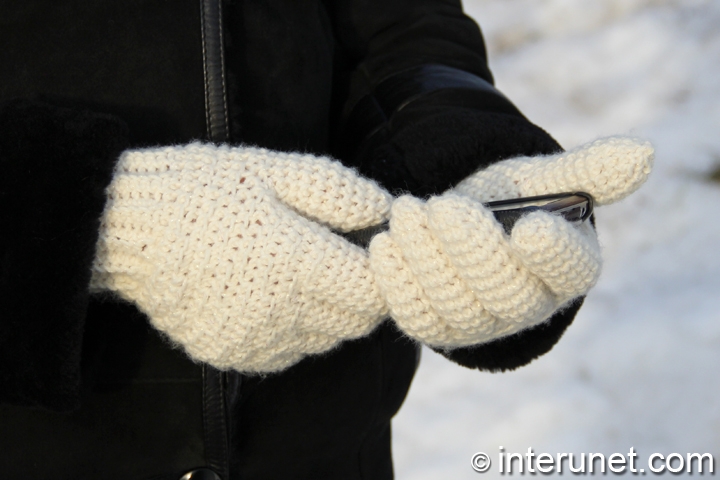 women’s gloves women’s-gloves-crochet-pattern