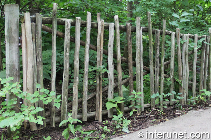 unusual fence unusually-simple-agricultural-fence