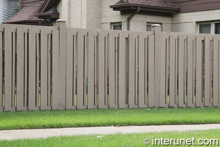 wood fence wood-fence-semi-privacy-painted