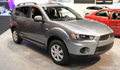 2013-mitsubishi-outlander-exterior