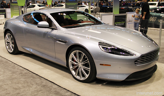aston-martin-db9-coupe