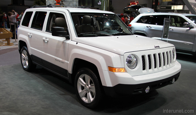 2014-jeep-patriot-exterior