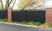 aluminum-fence-black-solid