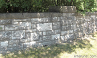 natural-stone-fence-low