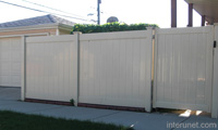 privacy-fence-vinyl