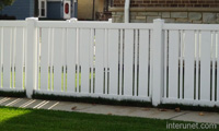 semi-privacy-vinyl-fence